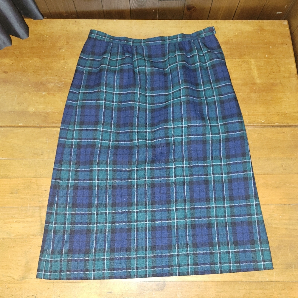 Vtg 70s Pendleton Women's Green Plaid Wool Skirt Size 12 (Check Measurements)